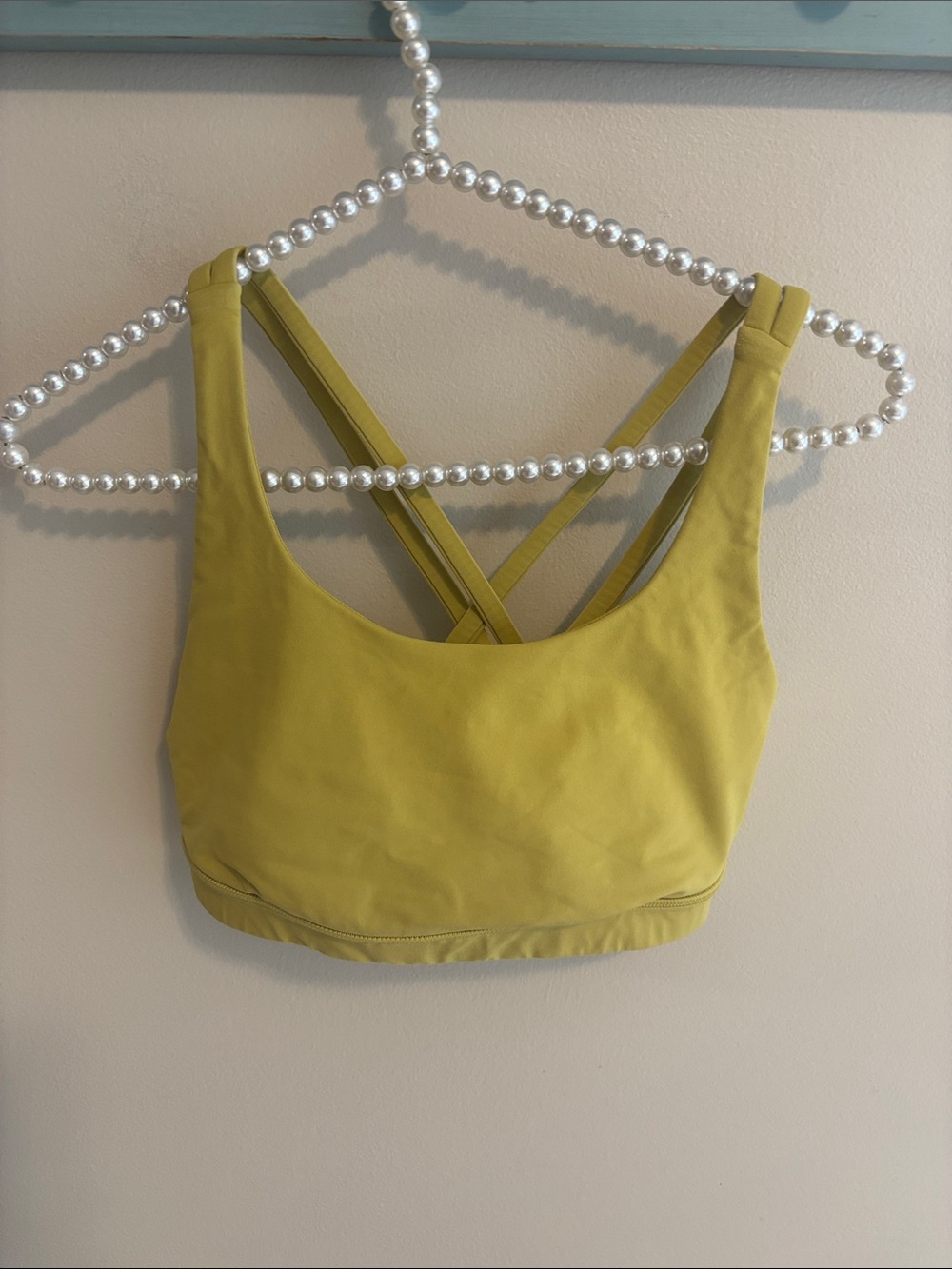 Lululemon Energy Bra Size 8 Yellow Chartreuse Cross Strappy Gym Yoga Sports Bra